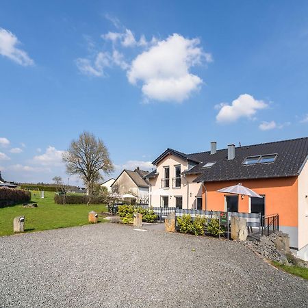 Dreamy Holiday Home In Ellscheid With Terrace Exterior foto